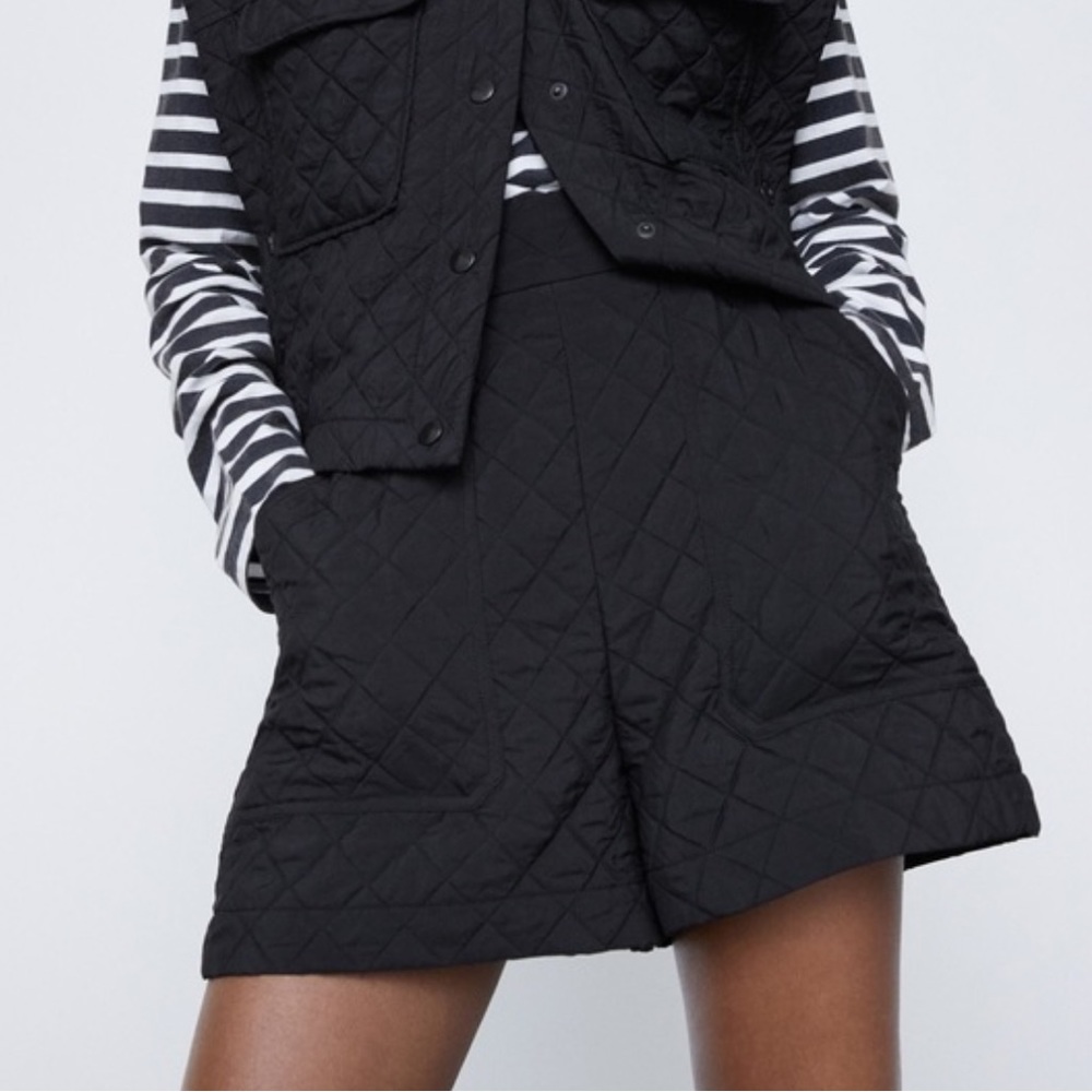 ZARA Black Quilted High Waisted Short